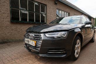 Schade scooter Audi A4 1.4 TFSi Sport Lease Edition 2018/6