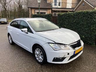 dommages scooters Seat Leon ST 1.0 TSI ULTIMATE EDITION 2020/3