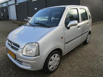 dañado vehículos comerciales Opel Agila  2003/1