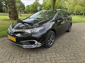 damaged motor cycles Toyota Auris Touring Sports  2015/1