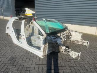 dañado vehículos comerciales Volkswagen Golf Golf VII (AUA), Hatchback, 2012 / 2021 2.0 TDI 16V 2012/11