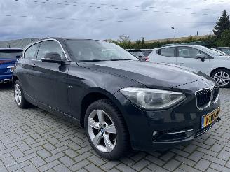 BMW 1-serie 116i N.A.P PRACHTIG!!!! picture 1