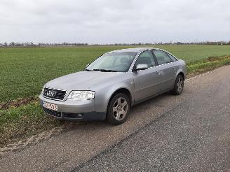 dommages motocyclettes  Audi A6 2.0 TDI 2004/1