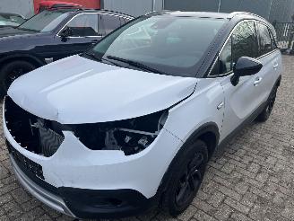 uszkodzony samochody ciężarowe Opel Crossland X  1.2 Turbo Innovation 2019/7