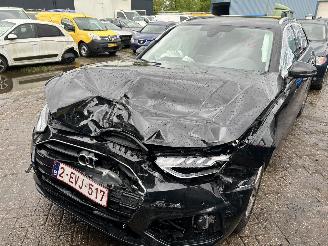 uszkodzony ciężarówki Audi A4 Avant 2.0 TDI S Tronic Atraction   ( 4603 Km ) 2024/2