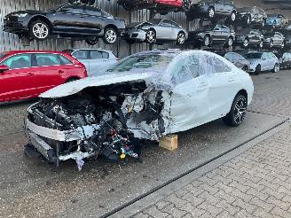 dommages fourgonnettes/vécules utilitaires Mercedes Cla-klasse CLA 280 Coupe 2018/4