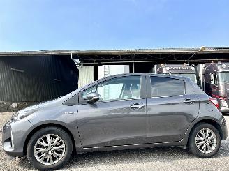  Toyota Yaris 1.5 Hybrid 87pk automaat Dynamic 5drs - nap - line + front assist - camera - clima - cruise contr 2019/12