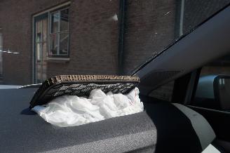 Volkswagen Golf Variant 1.0 eTSI Life picture 42