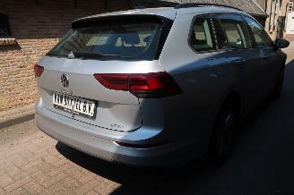 Volkswagen Golf Variant 1.0 eTSI Life picture 4