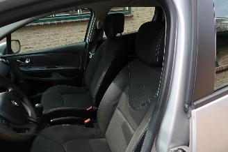Renault Clio 1.5 dCi ECO Expression picture 15