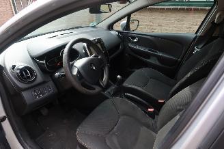 Renault Clio 1.5 dCi ECO Expression picture 14