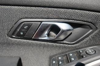 BMW 3-serie BMW 3-serie 320e picture 11