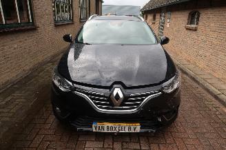 Renault Mégane Renault Megane Estate 1.3 TCe Bose picture 2