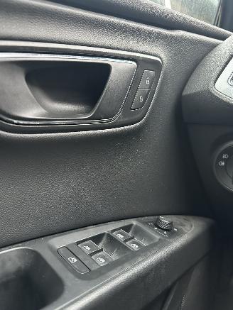 Seat Leon ST 1.4 EcoTSI FR Connect picture 12