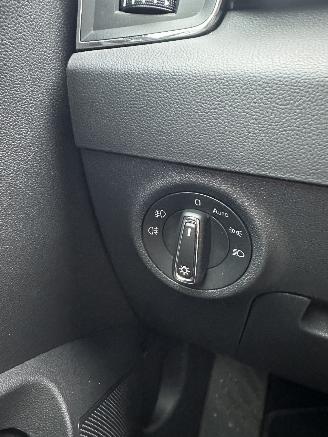 Skoda Karoq 1.5 TSI ACT Style business picture 20