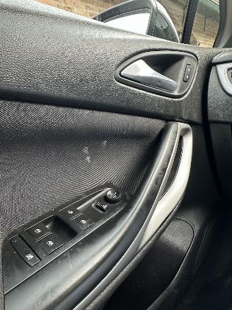 Opel Astra SPORTS TOURER picture 13