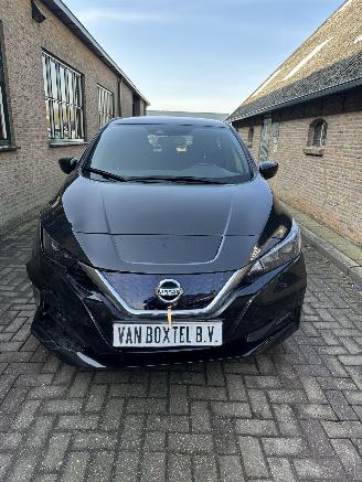 Nissan Leaf N-Connecta 40 kwh picture 2