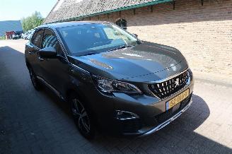  Peugeot 3008 Peugeot 3008 1.6 e-THP Allure 2018/6