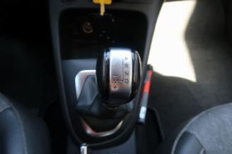 Renault Captur Renault Captur 1.3 TCe Intens picture 11