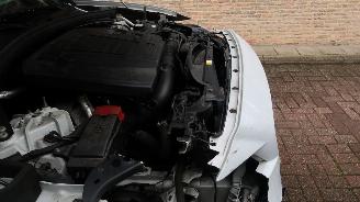Jaguar F-Pace Jaguar F-PACE 2.0 Portfolio AWD 30t picture 38
