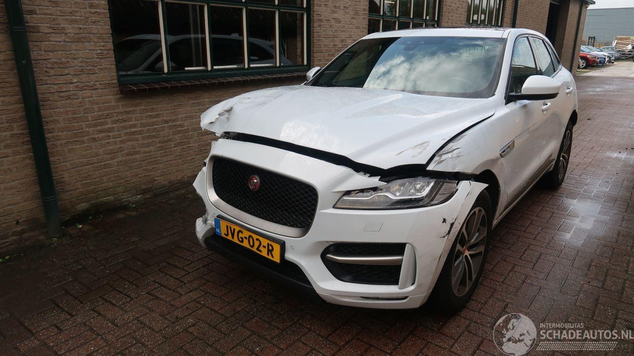 Jaguar F-Pace Jaguar F-PACE 2.0 Portfolio AWD 30t