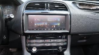 Jaguar F-Pace Jaguar F-PACE 2.0 Portfolio AWD 30t picture 12