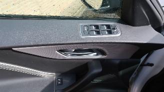 Jaguar F-Pace Jaguar F-PACE 2.0 Portfolio AWD 30t picture 14