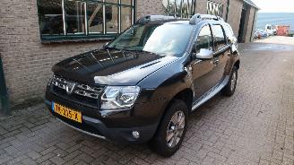 Schadeauto Dacia Duster Dacia Duster 1.6 SCe 4x2 2015/9