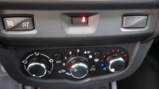 Dacia Duster Dacia Duster 1.6 SCe 4x2 picture 13