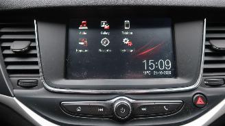 Opel Astra Opel Astra Sports Tourer 1.2 Business Edition picture 12