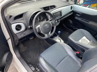 Toyota Yaris 1.5 Full Hybrid Dynamic picture 27
