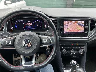 Volkswagen T-Roc 1.5 TSI Sport picture 32