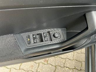 Volkswagen T-Roc 1.5 TSI Sport picture 21