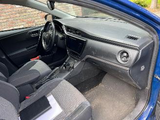 Toyota Auris Touring Sports 1.8 Hybrid Dynamic Ultimate picture 27