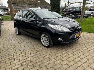Ford Fiesta 1.25 Titanium picture 14