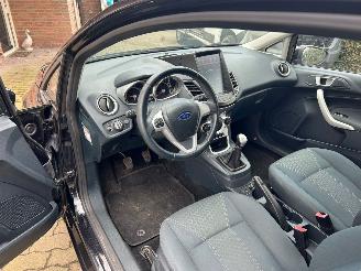 Ford Fiesta 1.25 Titanium picture 17