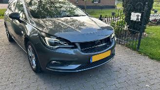 Opel Astra SPORTS TOURER 1.4 Online Edition picture 4