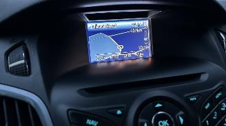 Ford Focus 1.0 EcoBoost Lease Titanium picture 8