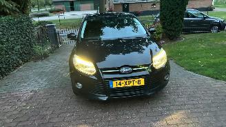 Ford Focus 1.0 EcoBoost Lease Titanium picture 2