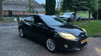 Ford Focus 1.0 EcoBoost Lease Titanium picture 7