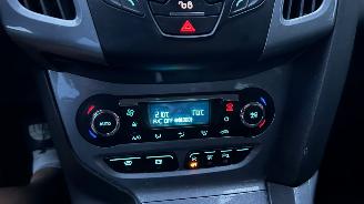 Ford Focus 1.0 EcoBoost Lease Titanium picture 14