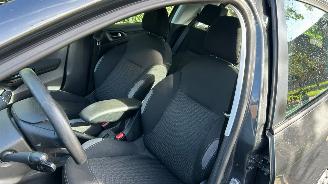 Peugeot 208 1.2 PureTech Blue Lion picture 19