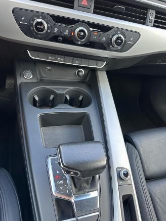 Audi A4 S-LINE picture 18