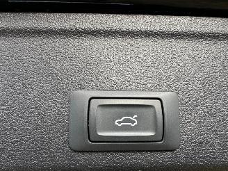 Audi A4 S-LINE picture 14