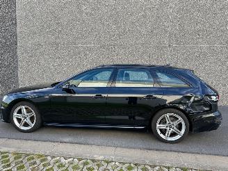 Audi A4 S-LINE picture 10