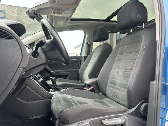 Volkswagen Touran R-LINE picture 16