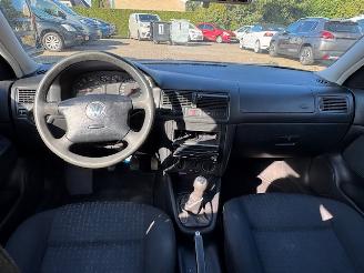 Volkswagen Golf Variant 1.6 16V Turijn. ( inruil verkregen) picture 4