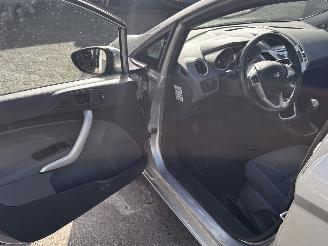 Ford Fiesta  picture 10