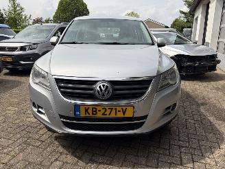 Unfallwagen Volkswagen Tiguan Benzine 2008/2