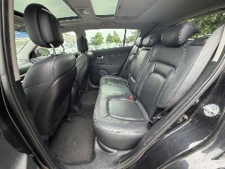 Kia Sportage 2.0 plus pack. LEER | PANO | TREKHAAK | picture 15